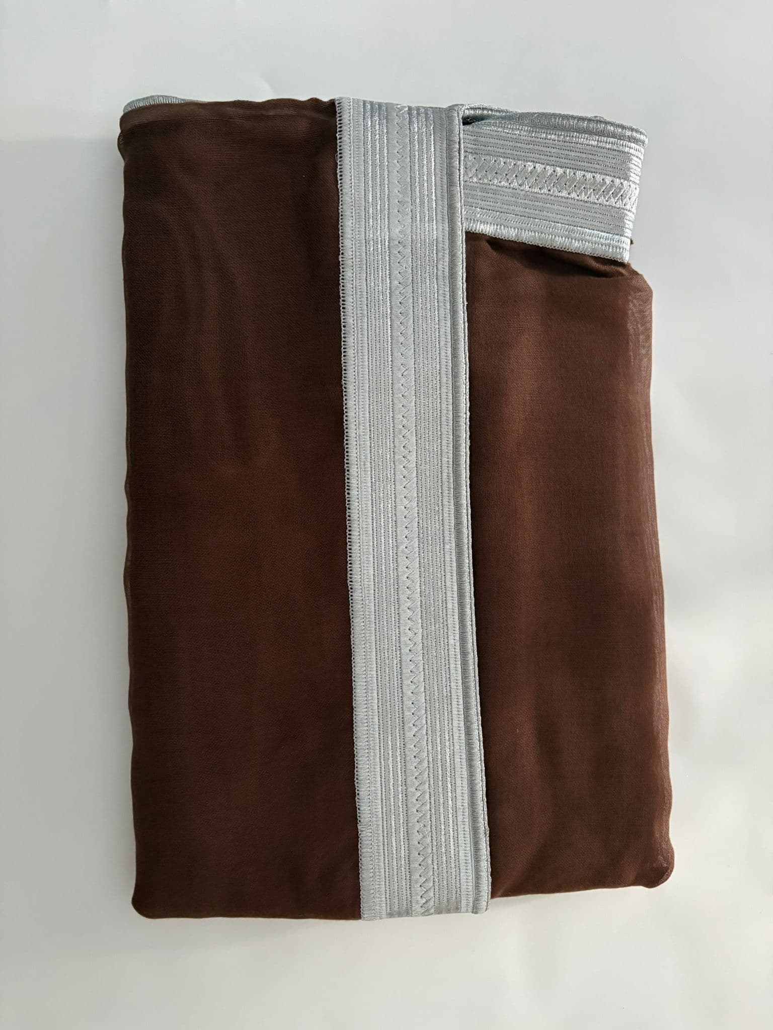 Bouchti Marron Galon Argenté