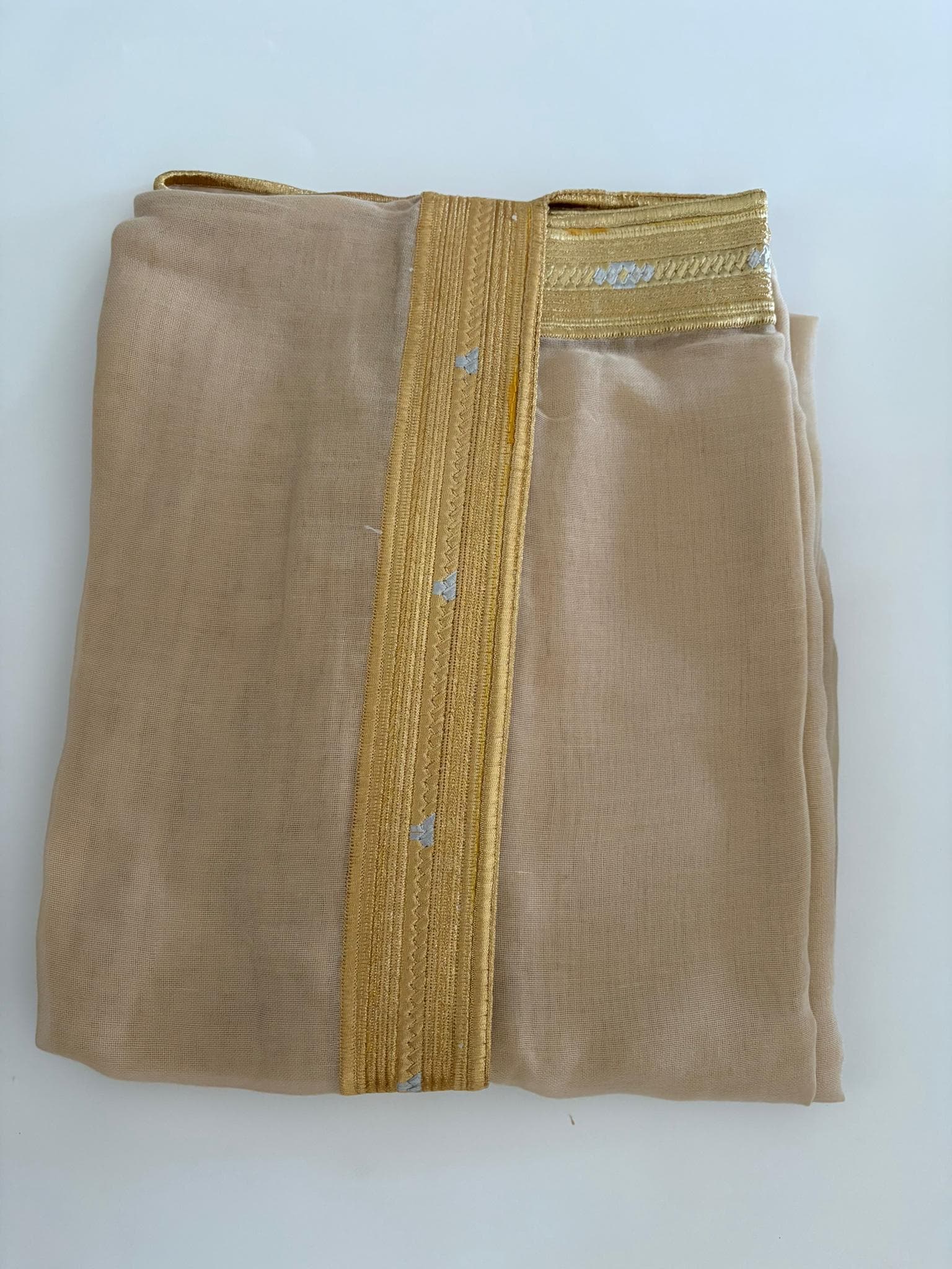 Bouchti Beige Galon Doré