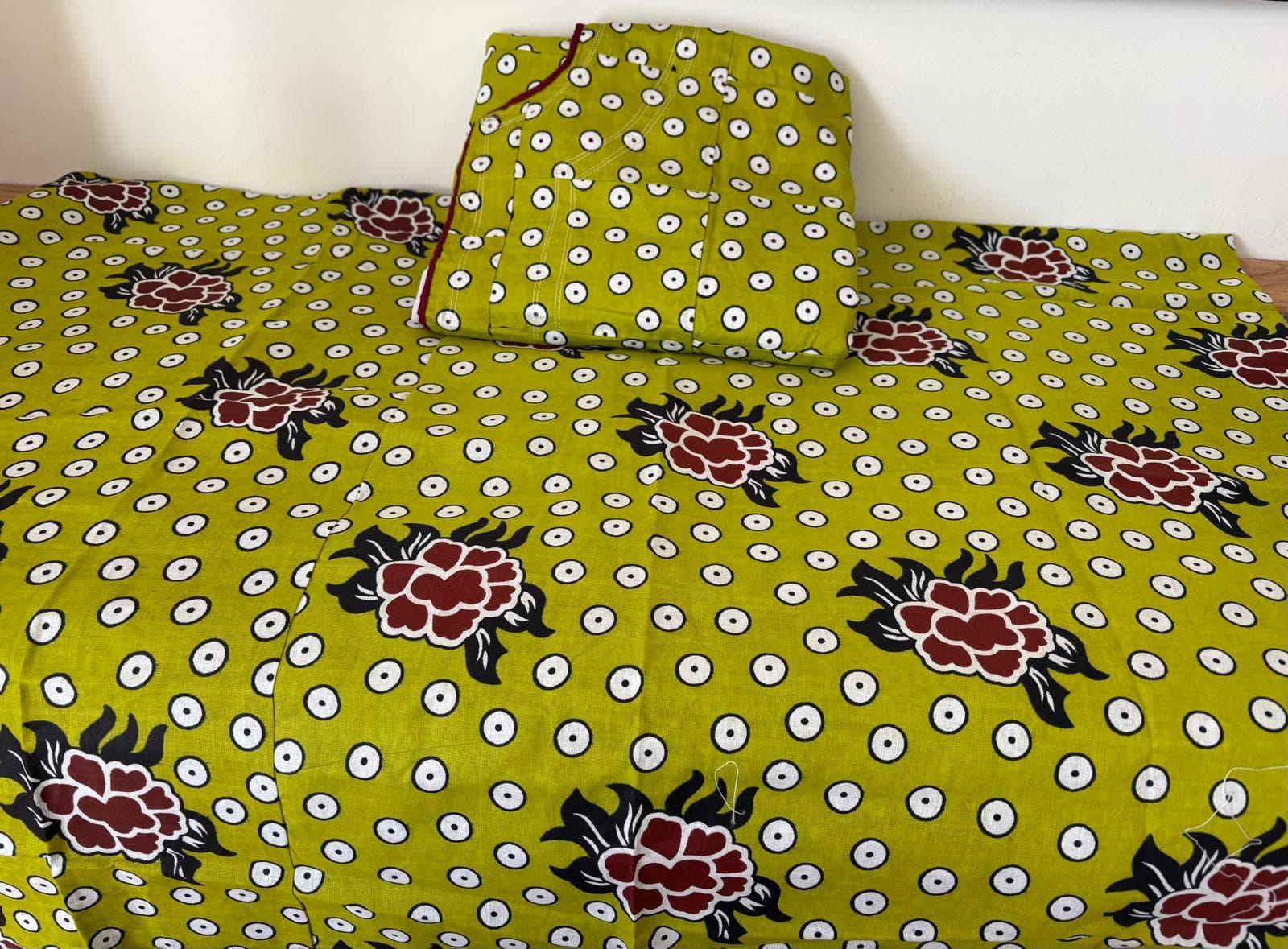 Gaouni Vert Olive Motif Pois et Fleurs