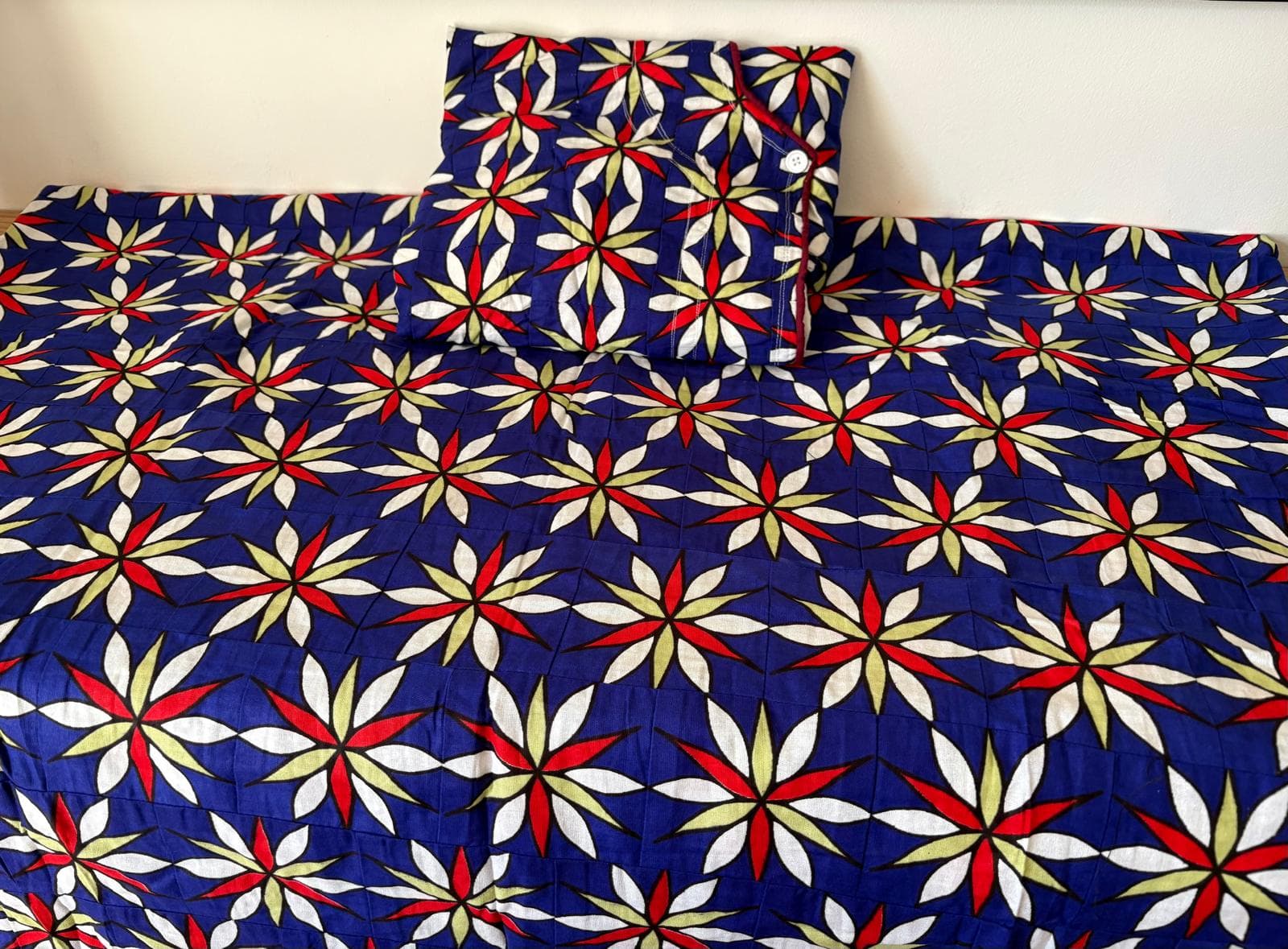 Gaouni Bleu Marine Motif Étoilé